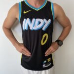 Camiseta Regata NBA Indiana Pacers Nike City Edition Swingman Tyrese Haliburton 0 Preta 2024 Nike - Imagem 6