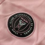 Kit Conjunto Infantil Crianças Camisa e Calção Inter Miami CF Home 2024 Rosa Adidas - Imagem 6