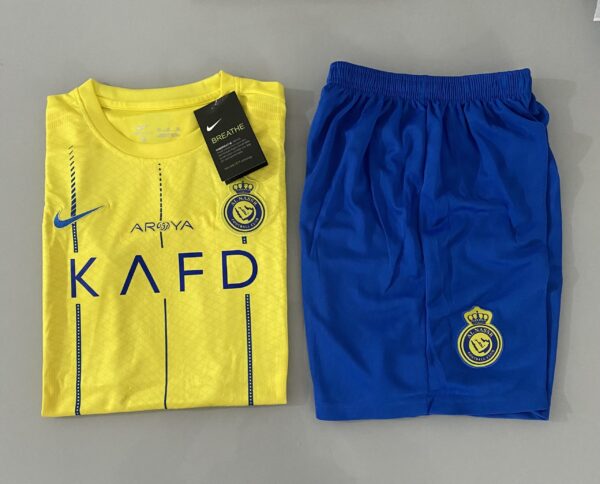 Kit Conjunto Infantil Crianças Camisa e Calção Al Nassr Home Amarela 23/2024 Nike - Imagem 1