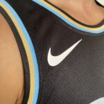 Camiseta Regata Basquete NBA Atlanta Hawks - 11 Trae Young - City Edition Preta 2024 Nike - Imagem 5