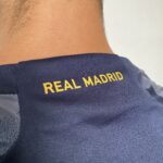 Camisa Real Madrid Away Vini Jr. 7 Versão Torcedor 2024 Adidas Personalização Anime - Imagem 21