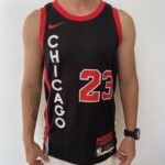 Camiseta Regata NBA Chicago Bulls - Michael Jordan 23 - City Edition Preta 2024 Nike