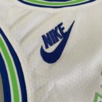 Camiseta Regata NBA Minnesota Timberwolves - Anthony Edwards 5 - Classic Edition Swingman Branca 2024 Nike - Imagem 26