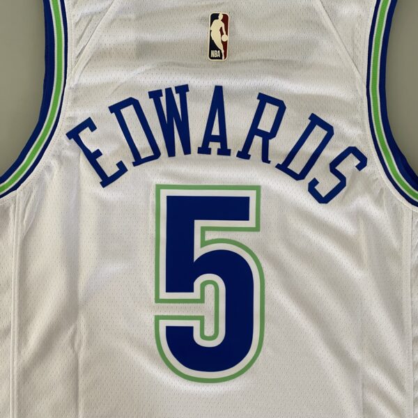Camiseta Regata NBA Minnesota Timberwolves - Anthony Edwards 5 - Classic Edition Swingman Branca 2024 Nike - Imagem 30
