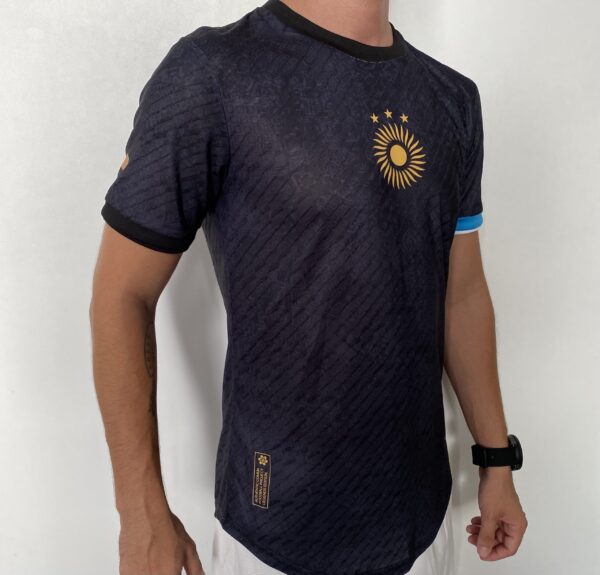 Camisa Argentina 2024 Versão Jogador - Lionel Messi 10 - Edição Especial GOAT - Preta - Imagem 9