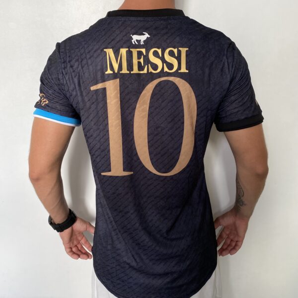 Camisa Argentina 2024 Versão Jogador - Lionel Messi 10 - Edição Especial GOAT - Preta - Imagem 14
