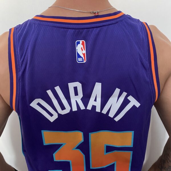 Camiseta Regata NBA Phoenix Suns Swingman Jersey - Kevin Durant 35 - City Edition Roxa 2024 Nike - Imagem 16