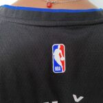 Camiseta Regata NBA Swingman Dallas Mavericks Luka Doncic 77 City Edition Preta 2024 Nike - Imagem 24