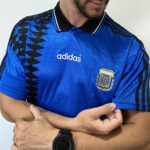 Camisa Retrô Clássica Seleção Argentina - Adidas Masculina - Azul Marinho Preta - 1994 - Imagem 2