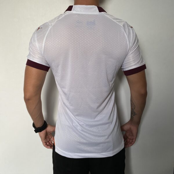 Camisa Manchester City Away 2024 Versão Jogador Branca Puma - Imagem 20