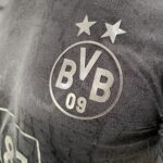 Camisa Borussia Dortmund Versão Jogador 2023-2024 All Black - Edição Especial Preta - Puma - Imagem 4