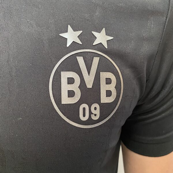 Camisa Borussia Dortmund Versão Jogador 2023-2024 All Black - Edição Especial Preta - Puma - Imagem 5