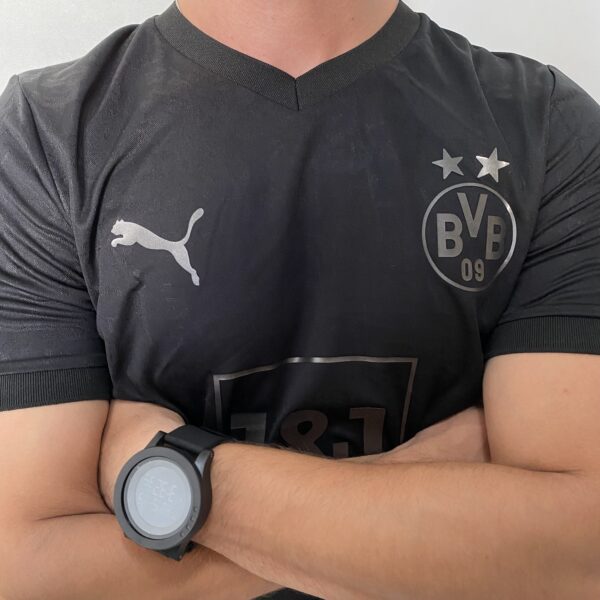 Camisa Borussia Dortmund Versão Jogador 2023-2024 All Black - Edição Especial Preta - Puma - Imagem 12