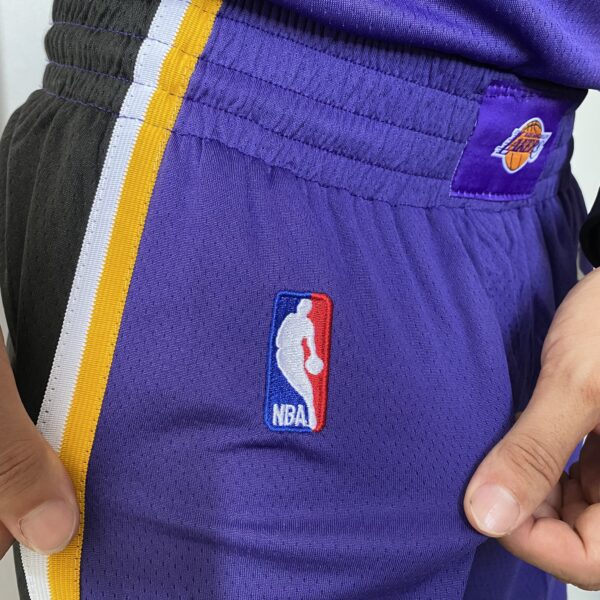Short Bermuda NBA Los Angeles Lakers Statement Edition Roxa 2021 Jordan - Imagem 6