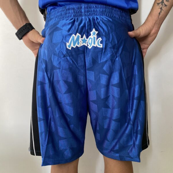 Short Bermuda Basquete NBA Orlando Magic - Shaquille O'Neal 32 - Classic 2000-01 - Reebok - Azul - Imagem 10