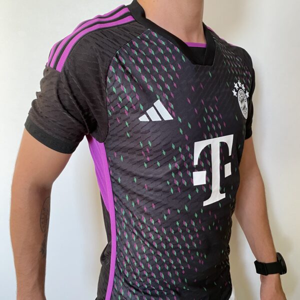 Camisa Bayern Munique Away Jogador 2024 Adidas Preta - Imagem 14