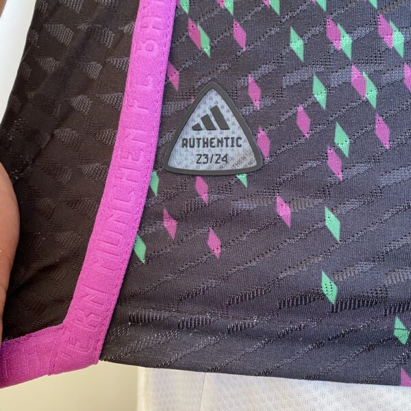 Camisa Bayern Munique Away Jogador 2024 Adidas Preta - Imagem 15