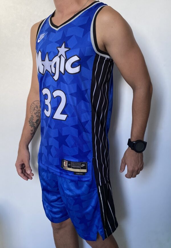 Kit Conjunto Camiseta Regata e Bermuda Short Basquete NBA - Orlando Magic - Classic Edition 2023 - Azul - Nike - Imagem 3