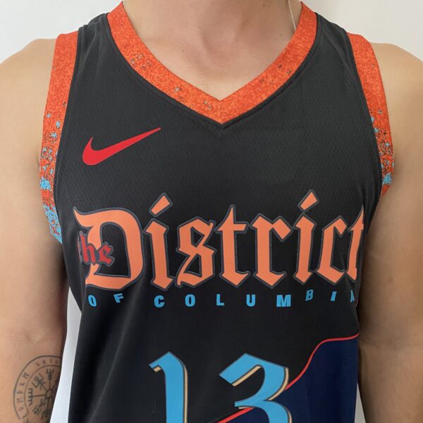 Camiseta Regata NBA Swingman Washington Wizards - Jordan Poole 13 - City Edition - 2024 Preta Nike - Imagem 2