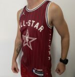 Kit Conjunto Camiseta Regata e Bermuda Short Basquete NBA All-Star Game Time Oeste 23 LeBron James Statement Edition Jordan Vermelho 2024 - Imagem 7