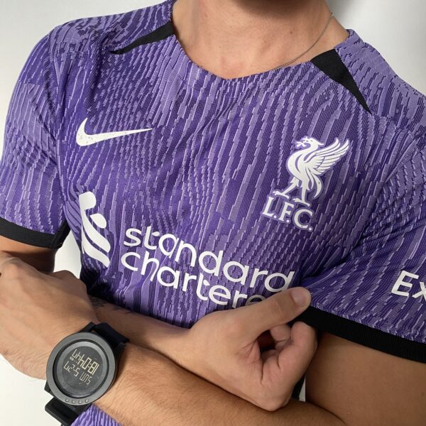 Camisa Liverpool Third 2024 Versão Jogador Roxa Nike - Imagem 8