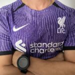Camisa Liverpool Third 2024 Versão Jogador Roxa Nike - Imagem 10