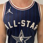 Camiseta Regata Basquete NBA All-Star Game Time Leste 34 Giannis Antetokounmpo Statement Edition Jordan Azul 2024 - Imagem 2