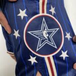 Kit Conjunto Camiseta Regata e Bermuda Short  Basquete NBA All-Star Game Time Leste 34 Giannis Antetokounmpo Statement Edition Jordan Azul 2024 - Imagem 16