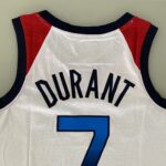 Camiseta Regata Basquete USA EUA Seleção Estados Unidos Durant 7 2020 Nike Branca - Imagem 17