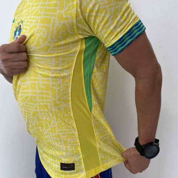 Camisa Brasil Seleção Brasileira Home Amarela Jogador Copa América 2024/25 Nike - Imagem 14