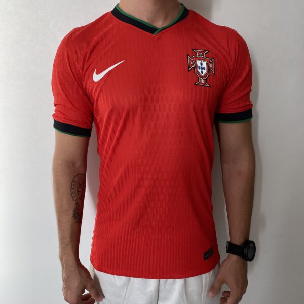 Camisa Seleção Portugal Home Jogador EuroCopa 2024 Nike - Imagem 1