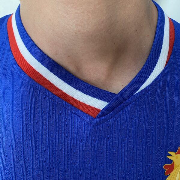 Camisa Seleção França Home Jogador EuroCopa 2024 Nike - Imagem 9