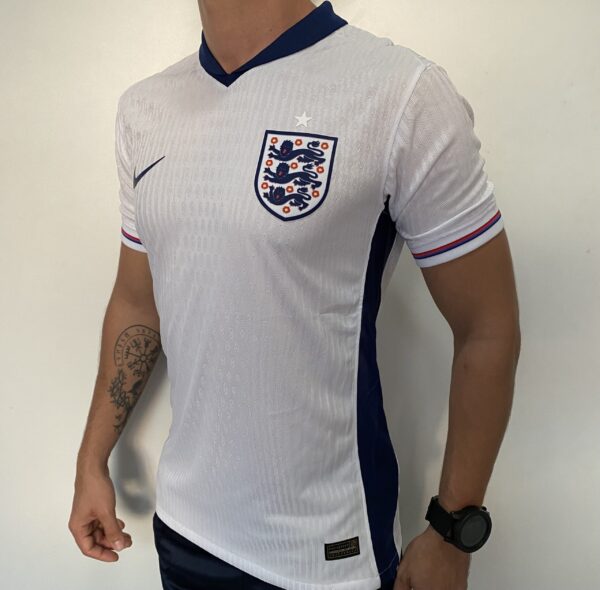 Camisa Seleção Inglaterra Home Jogador EuroCopa 2024 Nike - Imagem 10