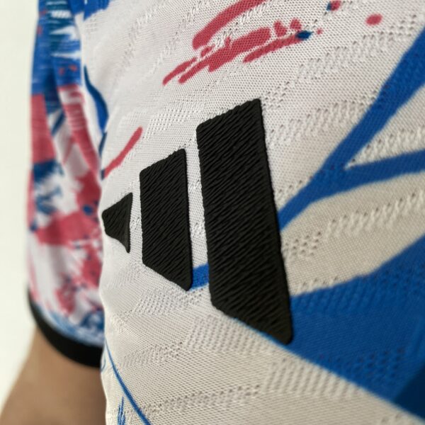 Camisa Seleção Japão - Edição Especial Versão Anime - Dragon-Ball Z - Tsubasa 10 - Versão Jogador 2022/23 Adidas - Branca - Imagem 5