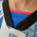 Camisa Seleção Japão - Edição Especial Versão Anime - Dragon-Ball Z - Tsubasa 10 - Versão Jogador 2022/23 Adidas - Branca - Imagem 6