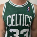 Camiseta Regata Basquete NBA Boston Celtics 33 Larry Bird Mitchell & Ness Verde 1985/86 - Imagem 3