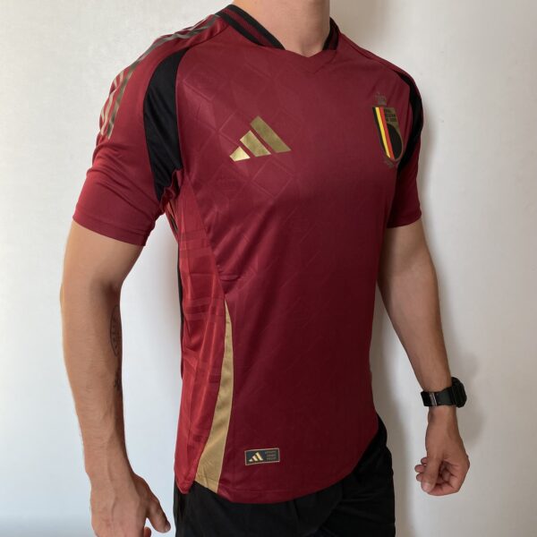 Camisa Seleção Bélgica Home Versão Jogador EuroCopa 2024/25 Adidas Vermelha - Imagem 9