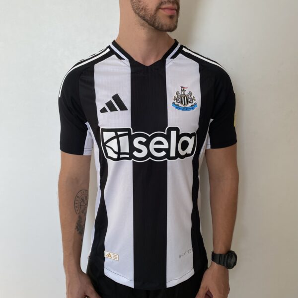 Camisa Newcastle United Home Versão Jogador 24/2025 Adidas - Imagem 2