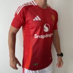 Camisa Manchester United Home Versão Jogador 24/2025 Adidas - Imagem 10