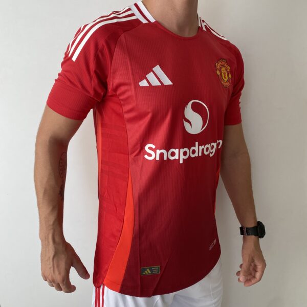 Camisa Manchester United Home Versão Jogador 24/2025 Adidas - Imagem 10