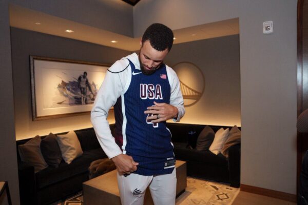 Camiseta Regata Basquete USA EUA Seleção Estados Unidos Olimpíadas Paris 2024 Azul Nike - Imagem 11