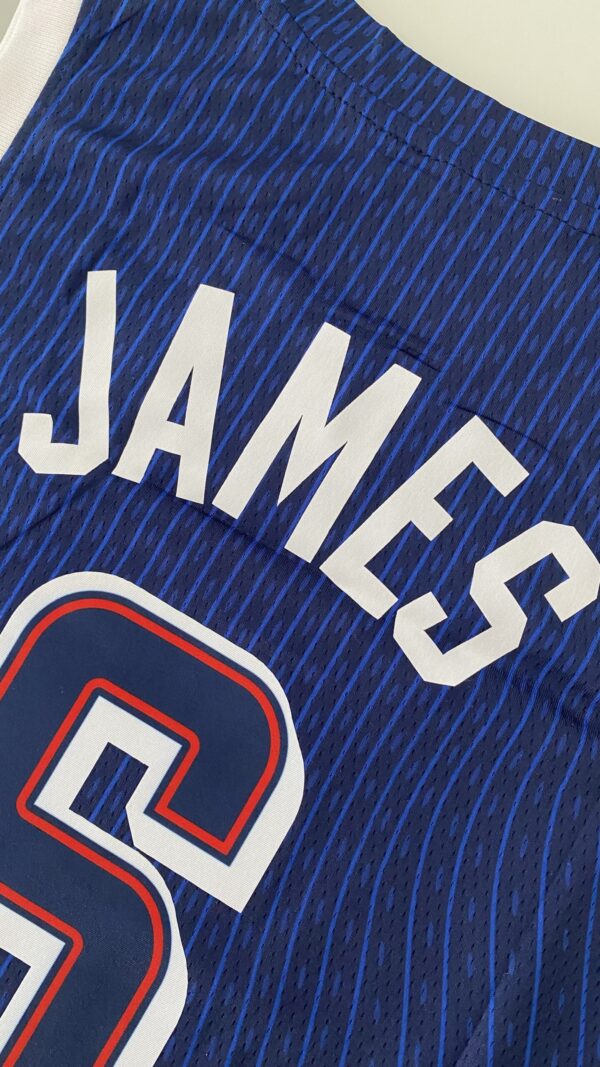 Camiseta Regata Basquete USA EUA Seleção Estados Unidos Olimpíadas Paris 2024 LeBron James 6 Azul Nike - Imagem 32