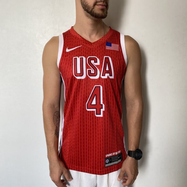 Camiseta Regata Basquete USA EUA Seleção Estados Unidos Olimpíadas Paris 2024 Stephen Curry 4 Vermelha Nike - Imagem 2
