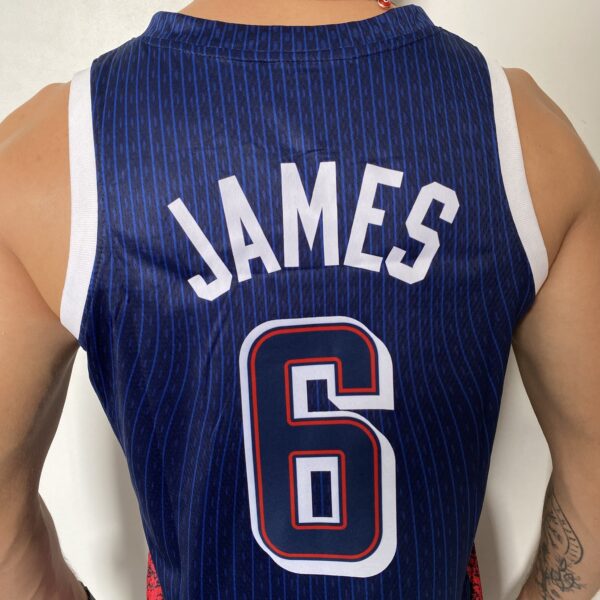Camiseta Regata Basquete USA EUA Seleção Estados Unidos Olimpíadas Paris 2024 LeBron James 6 Azul Nike - Imagem 16