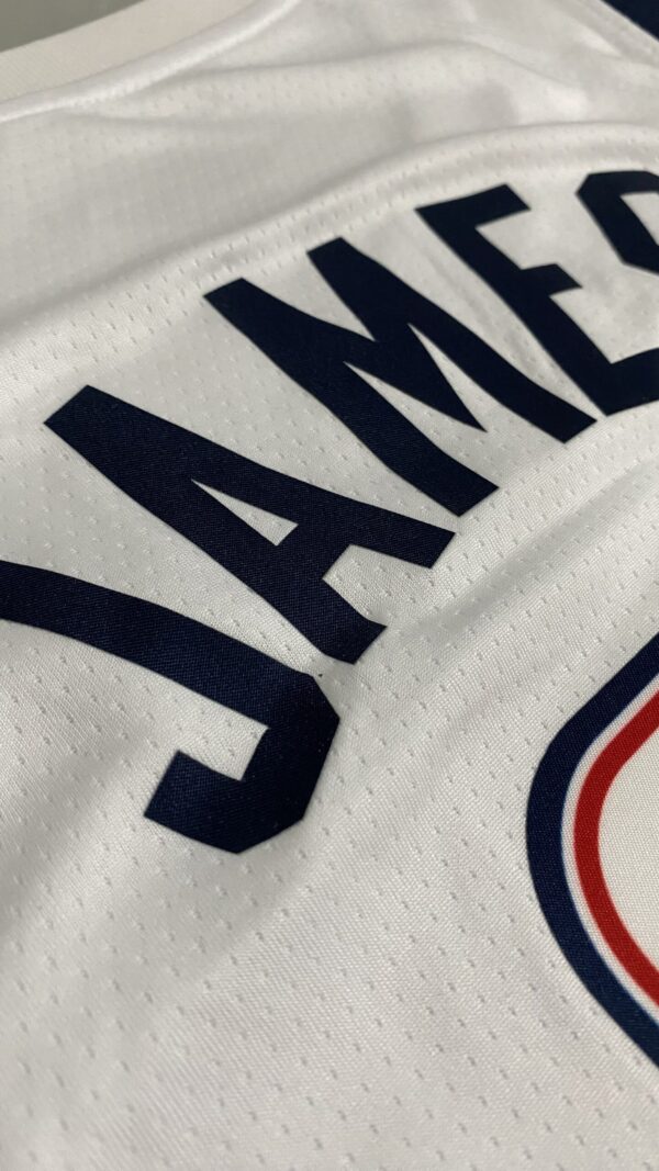 Camiseta Regata Basquete USA EUA Seleção Estados Unidos Olimpíadas Paris 2024 LeBron James 6 Branca Nike - Imagem 27