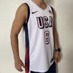 Camiseta Regata Basquete USA EUA Seleção Estados Unidos Olimpíadas Paris 2024 LeBron James 6 Branca Nike - Imagem 7