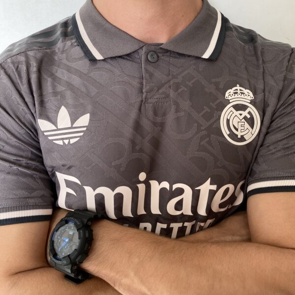 Camisa Real Madrid Third Versão Jogador 24/2025 Cinza Adidas - Imagem 7