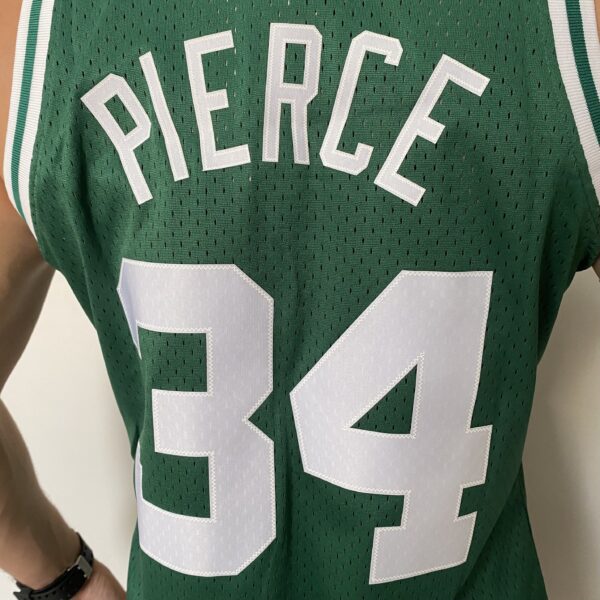 Camiseta Regata Basquete NBA Boston Celtics 34 Paul Pierce Mitchell & Ness Verde 2007/08 - Imagem 11
