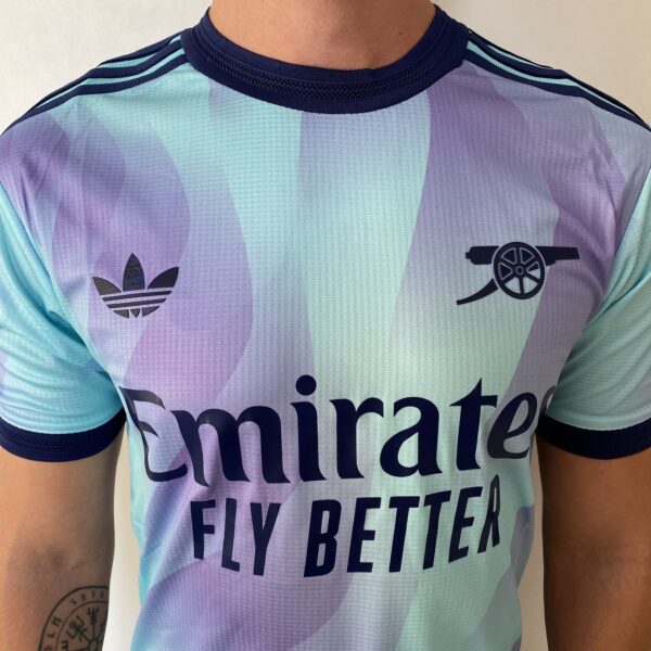 Camisa Arsenal Third Versão Jogador 24/2025 Azul Piscina Adidas - Imagem 3