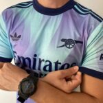 Camisa Arsenal Third Versão Jogador 24/2025 Azul Piscina Adidas - Imagem 6